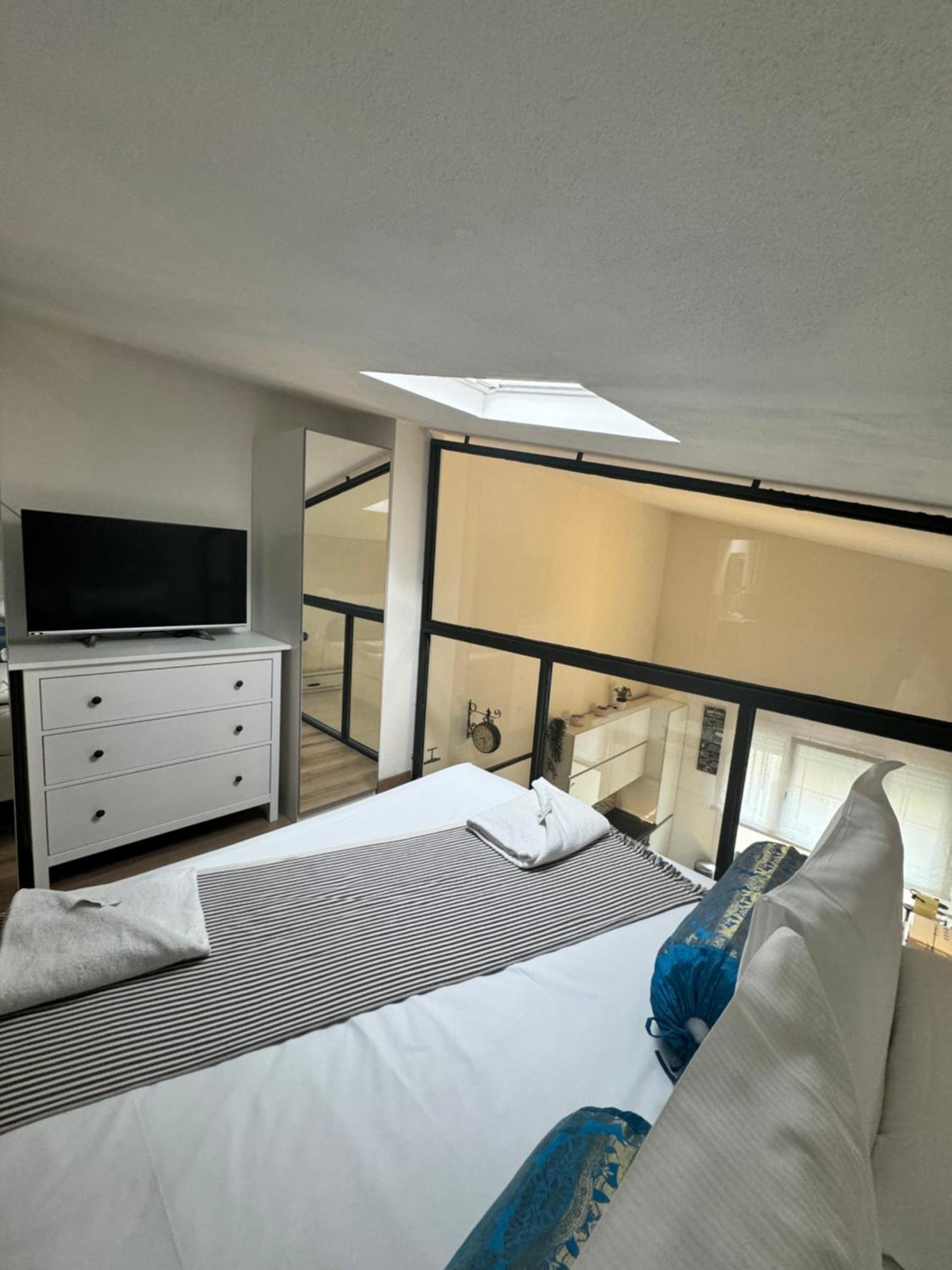 Celeste'S House Florence Bilik gambar